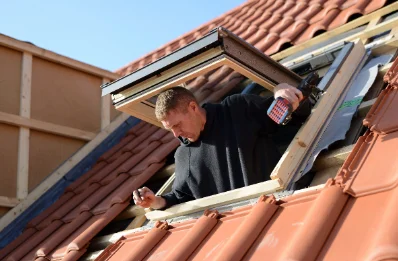 Pose de fenêtres de toit Velux à Calmette